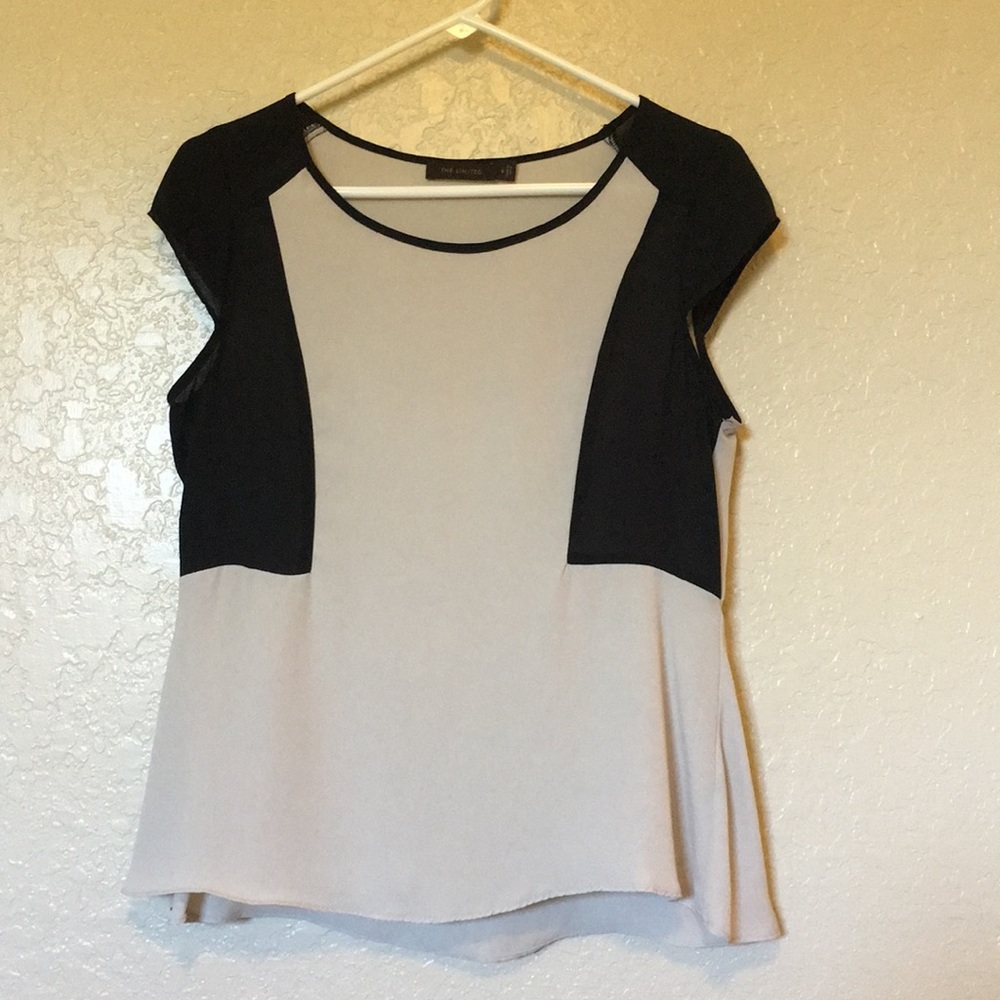 The Limited Black & Tan Short Sleeved Top
